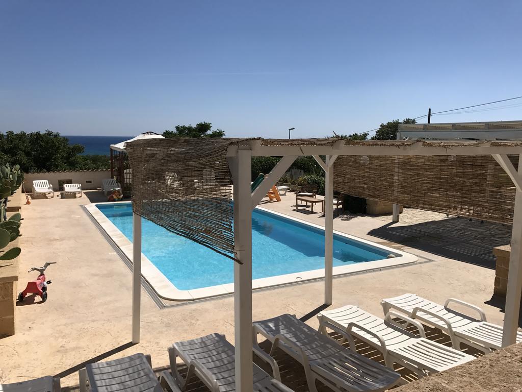 Villa Ceni - Appartamenti Con Camere, Cucina, Wc E Terrazza Sul Mare In Villa Con Piscina, Giardino E Parcheggio Marinella di Selinunte Exterior foto